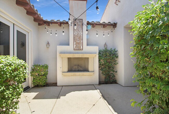 Building Photo - 81075 Giacomo Way