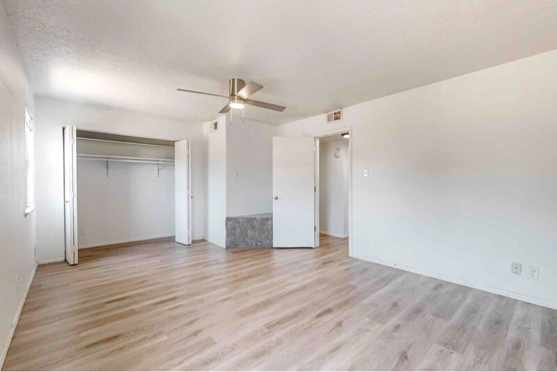 Building Photo - 621 Grecian Ln NW
