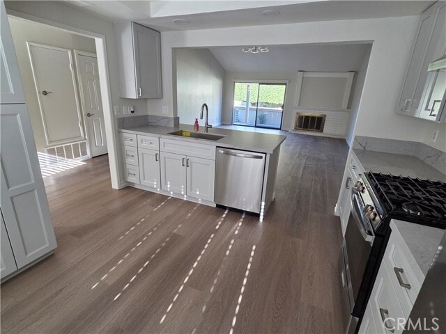 Building Photo - 24 Wetstone