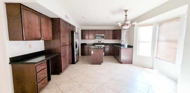 Building Photo - AHWATUKEE LAKEWOOD 3 BEDROOM PLUS LOFT