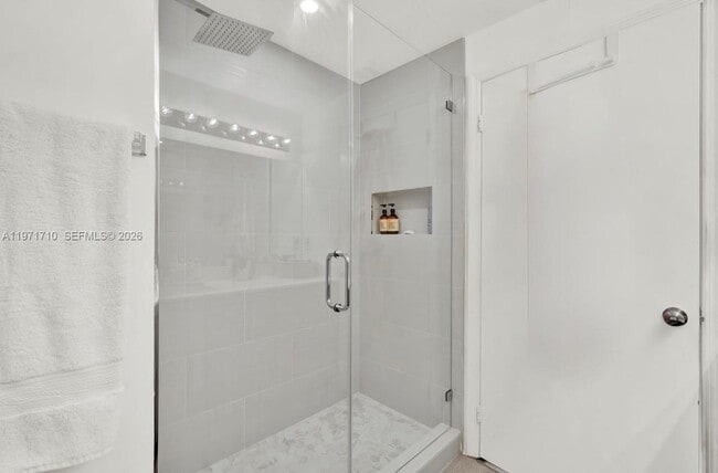 Building Photo - 1516 Veracruz Ln