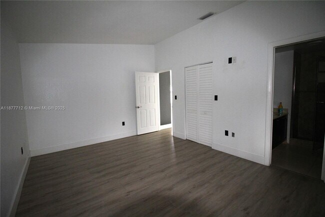 Building Photo - 3355 W 68th St