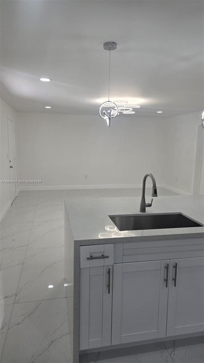 Building Photo - 3831 SW 79th Ave