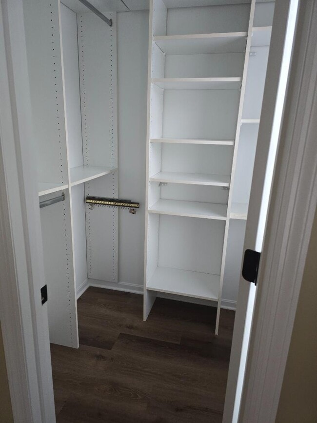 Building Photo - 9308 Gordon Ct