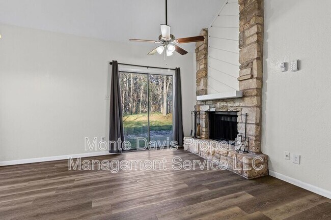 Building Photo - 1713 Cinnamon Path