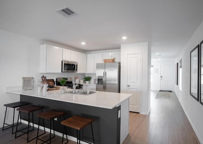 Building Photo - 430 Southern Magnolia Wy