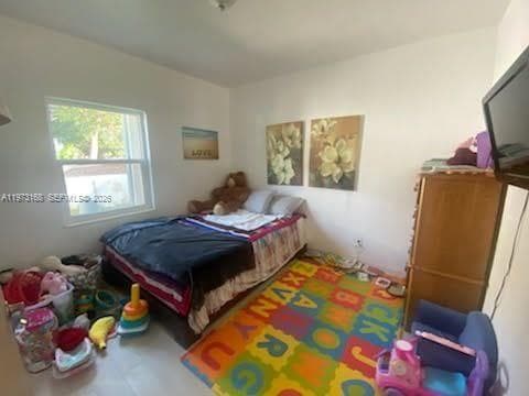 Building Photo - 2239 Johnson St