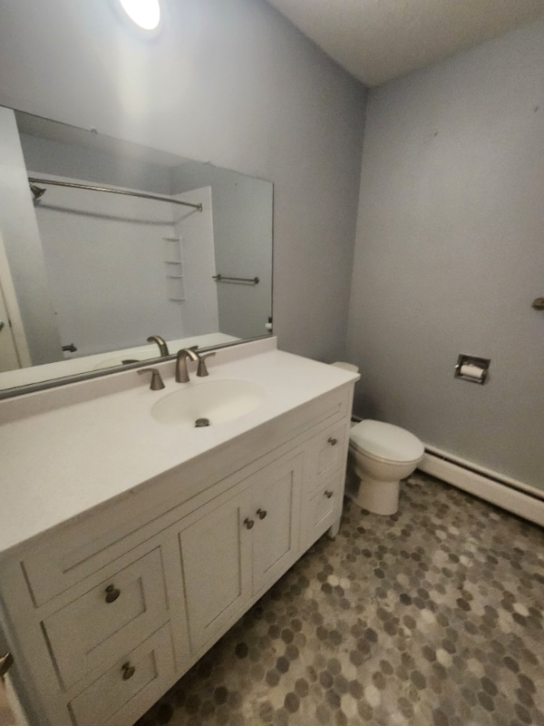 Building Photo - 205 Forest Dr