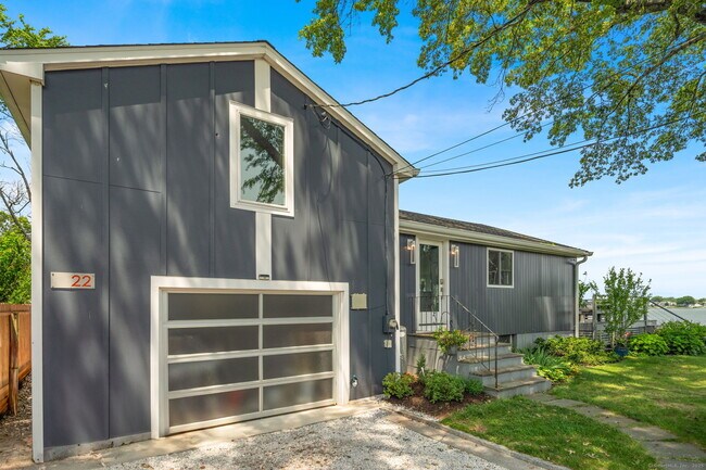 Building Photo - 22 Baxter Dr