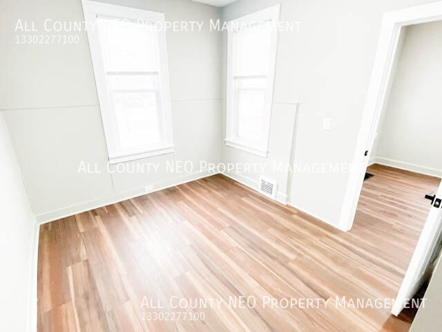 Building Photo - 3500 W 135th St