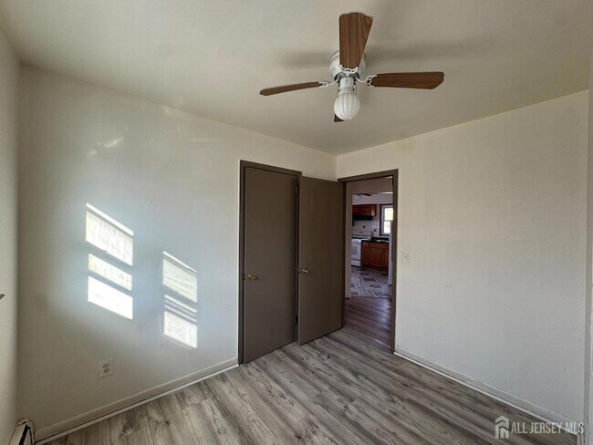 Building Photo - 34 Carteret Ave