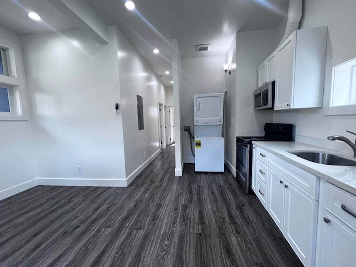 Building Photo - 6235 San Pablo Ave