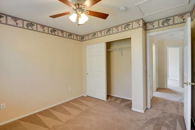 Building Photo - Beautiful 3-Bedroom Home In Summerlin!