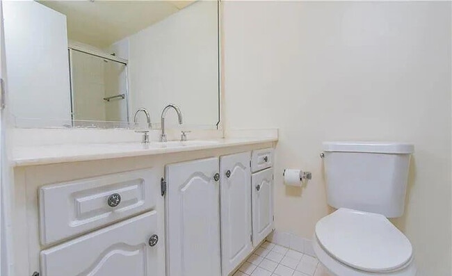 Building Photo - 1202 Bahama Bend