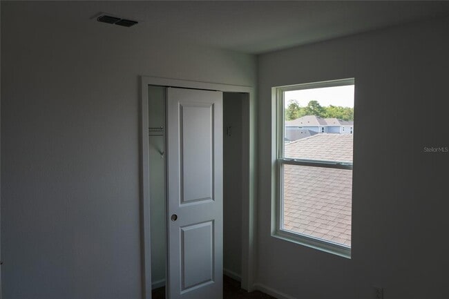 Building Photo - 13094 Pergola Ave