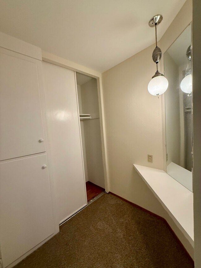 Building Photo - 3139 Baker Dr