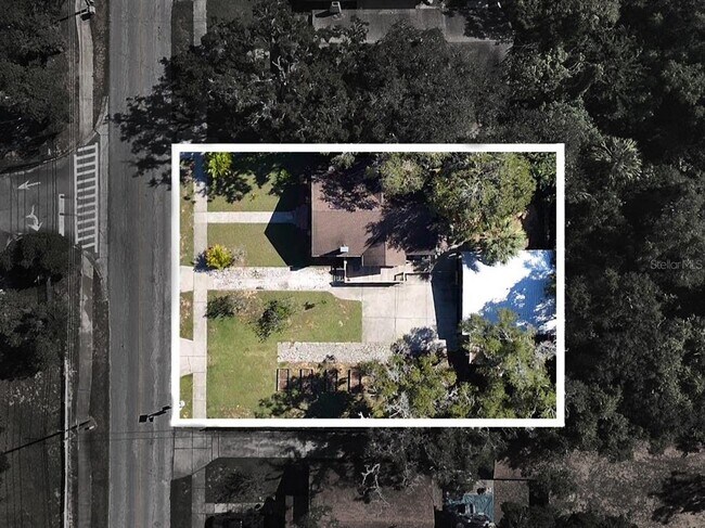 Building Photo - 1016 E Washington Ave