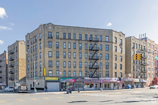 Building Photo - 255-271 W Kingsbridge Rd