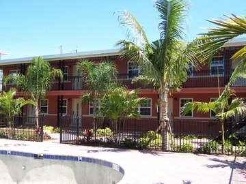 Primary Photo - Blue Skies Apartments