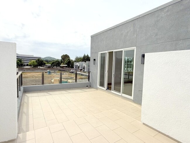 Building Photo - Newly Built ! Be The First To Live Here ! Modern Detached Home In New City Village !