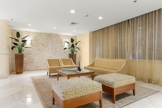 Building Photo - 6767 Collins Ave