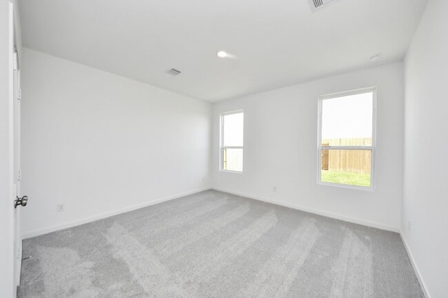 Building Photo - 16310 Texas Flatland Way