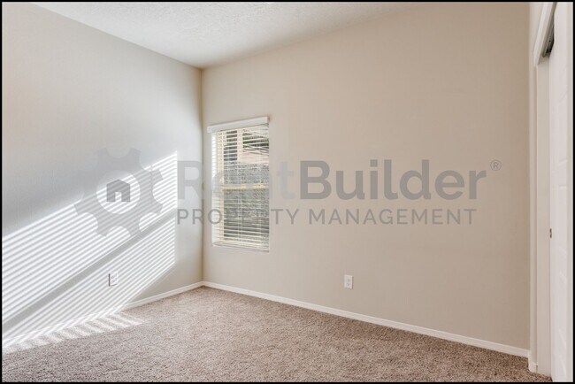 Building Photo - CALL TO SCHEDULE A SHOWING 505-808-6467