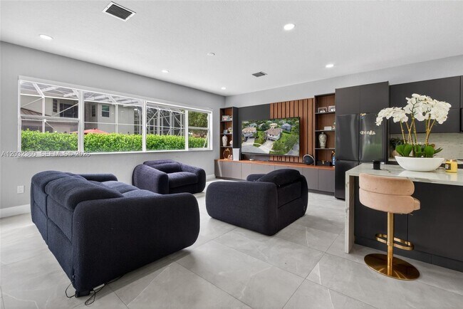 Building Photo - 2167 SW 176th Terrace