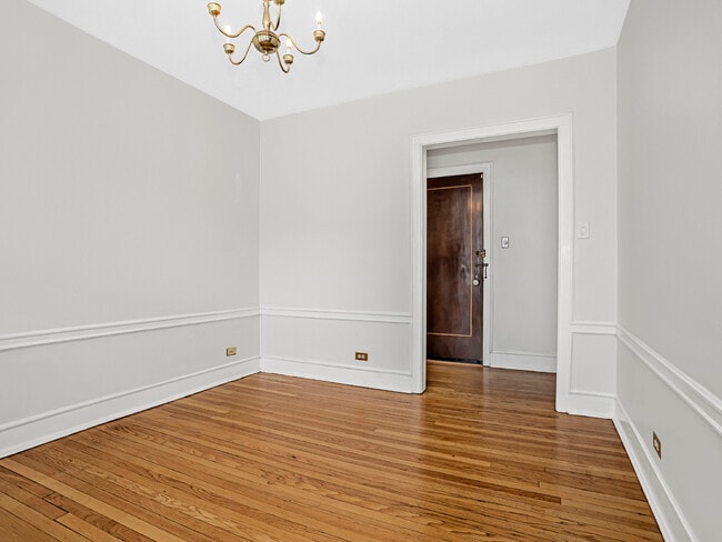 Building Photo - 594 Sheridan Square