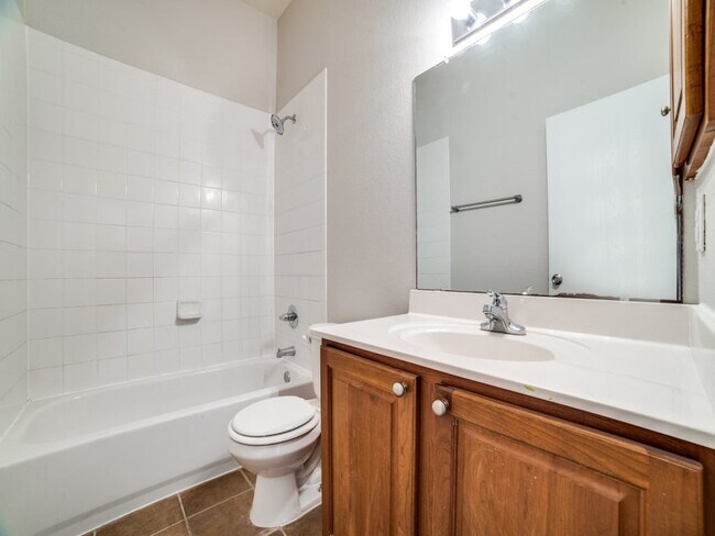 Building Photo - 7318 Copper Mdw