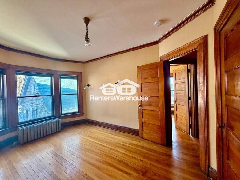 Building Photo - 669 17th St