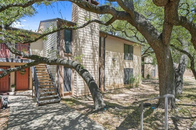Building Photo - 4159 Steck Ave