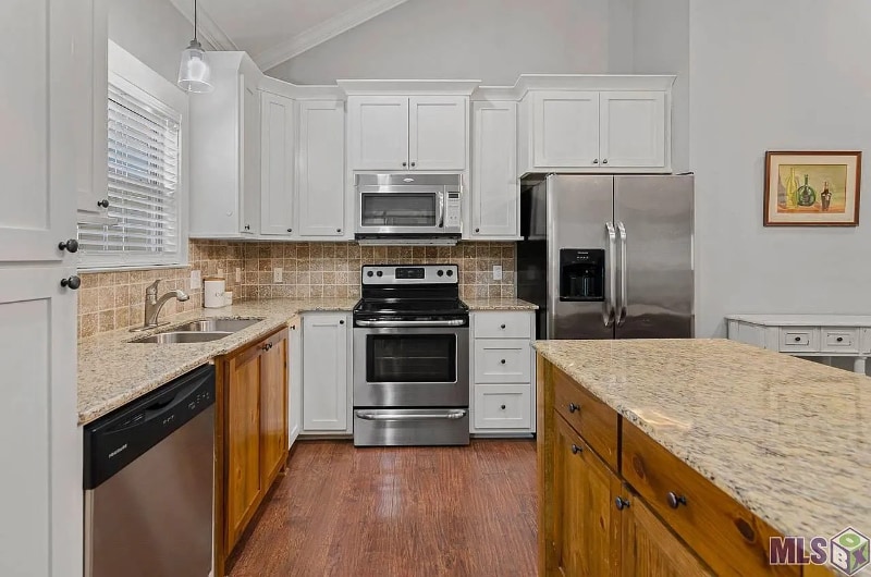 Building Photo - 40496 Sage Field Ct