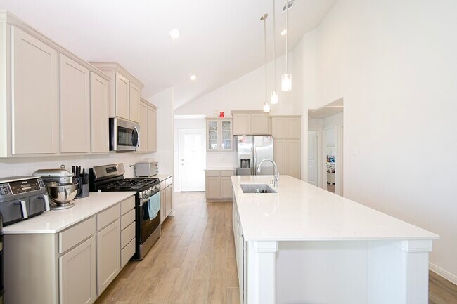 Building Photo - 21534 Cypress Trellis Dr