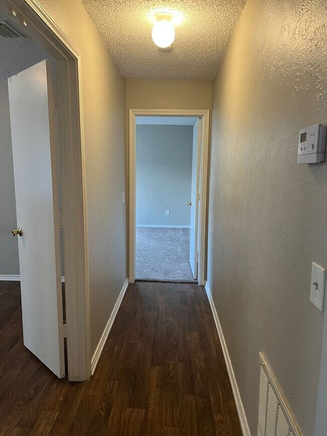 Building Photo - 11815 Garden Terrace Dr