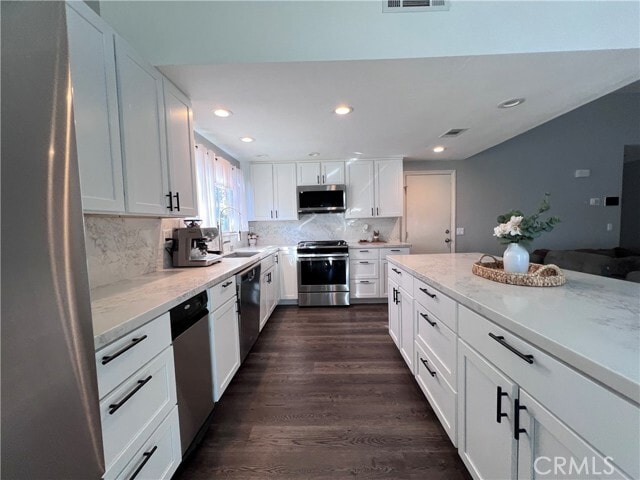 Building Photo - 707 Crystal Creek Rd