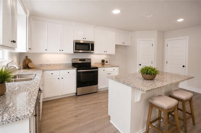 Building Photo - 45 Altamaha Dr