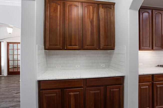 Building Photo - 6703 Forsythe Ln