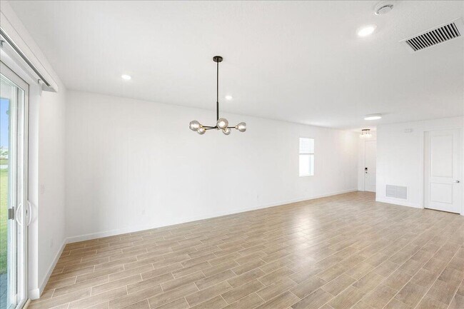 Building Photo - 3526 Angler Dr