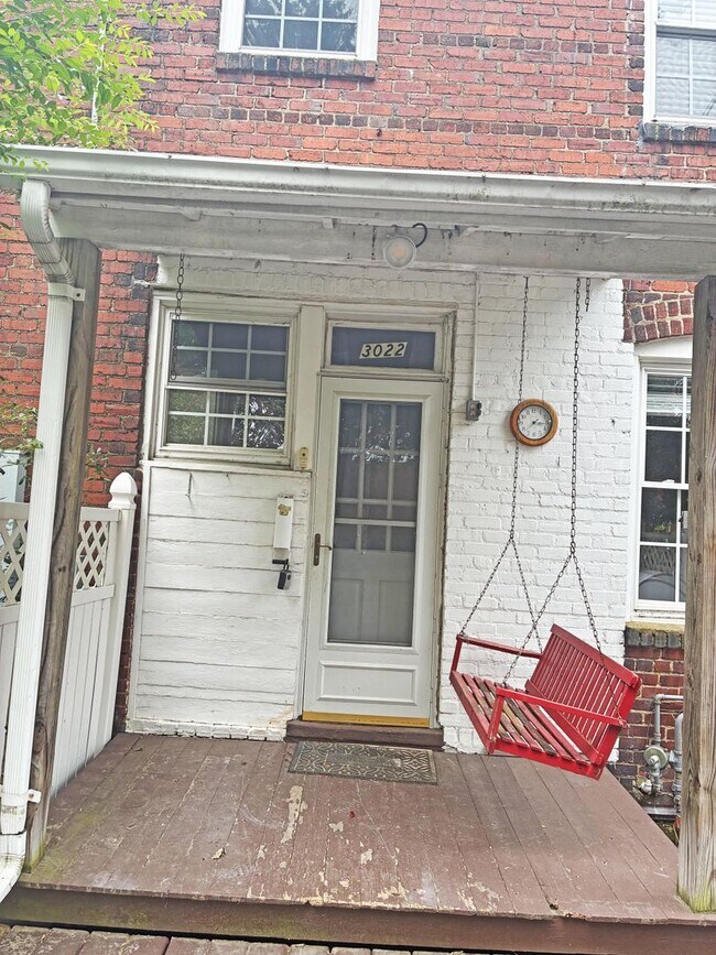 Building Photo - Two Bedroom Home in Scott's Addition