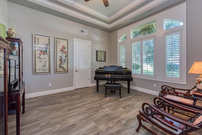 Building Photo - Custom home in beautiful St Andrews Green gated community