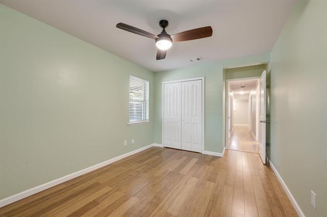 Building Photo - 9811 Kingsman Dr