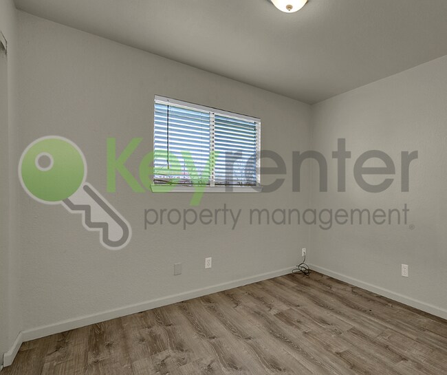 Building Photo - 6385 Bonham Cir