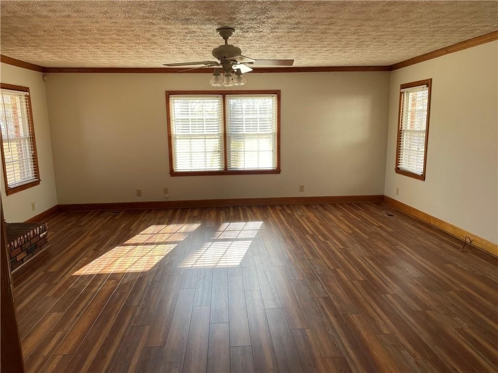 Building Photo - 3633 Loganville Hwy SW