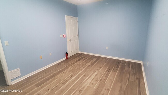 Building Photo - 338 Sophee Ln