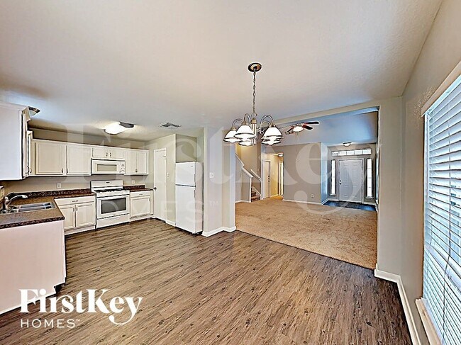 Building Photo - 1438 Rocky Glen Ln