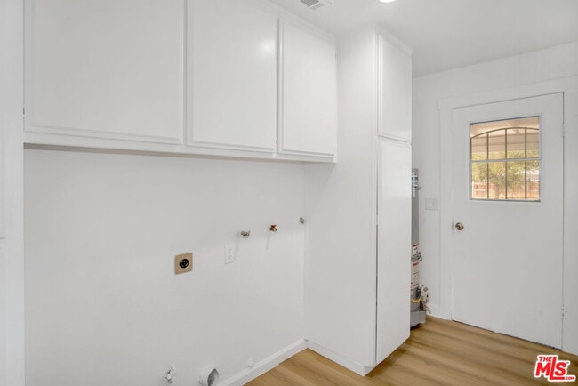 Building Photo - 15376 Washoan Rd