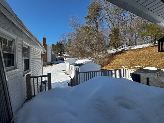 Building Photo - 21 Hodgkins Dr