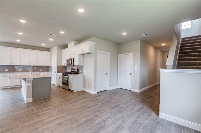 Building Photo - 1632 Barnwood Trce