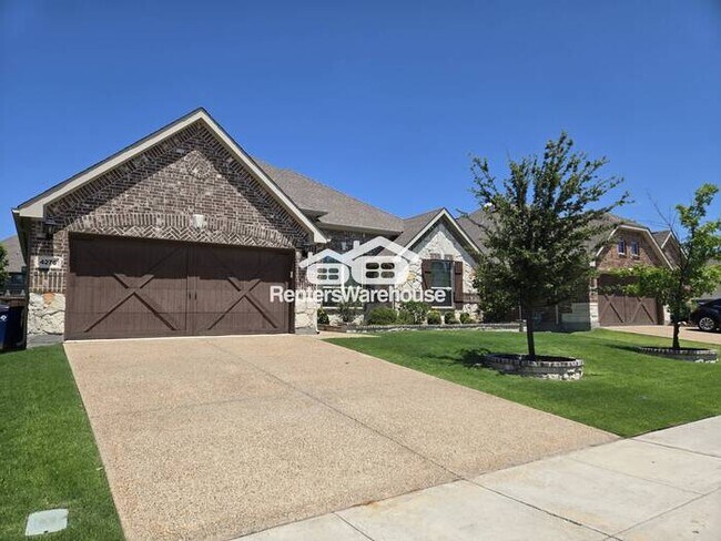Building Photo - MOVE IN READY - PROSPER TX - 4BEDS 3BATHS